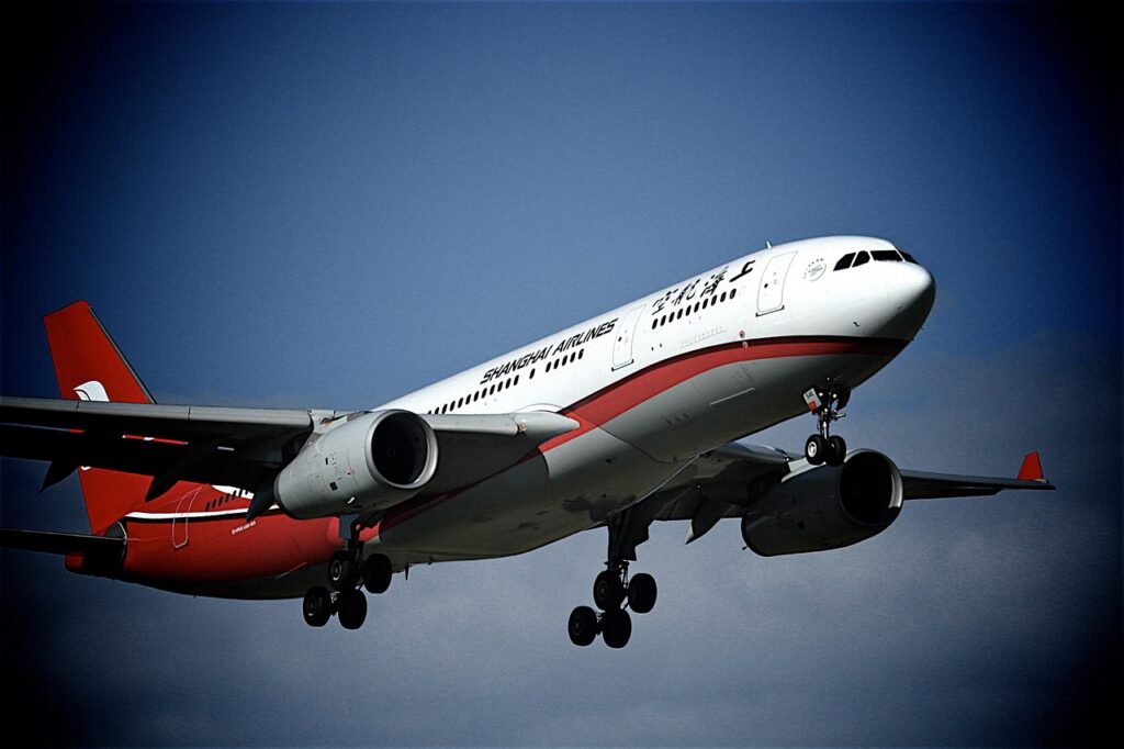 aeroplane-1835690_1280