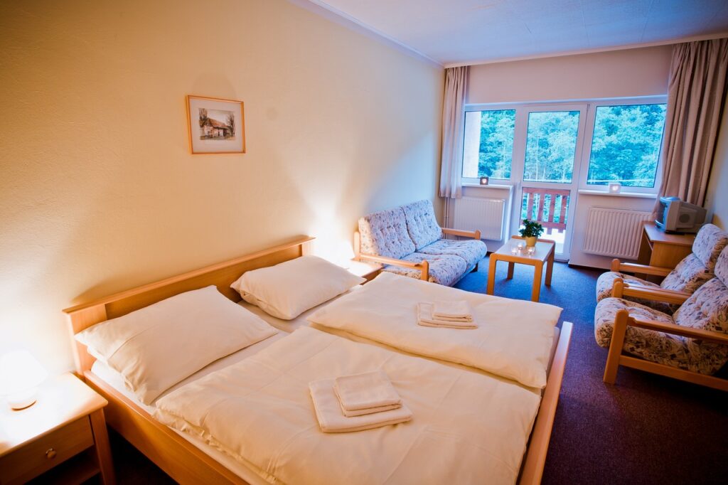 hotel-1191726_1280